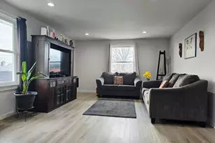 3820 Delmar Ave, Cheviot, OH 45211 - Photo 4