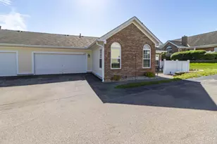 3323 Ravine Pl, Mason, OH 45039 - Photo 4