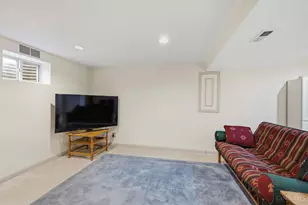 8080 Kings Ct, Hamilton Township, OH 45039 - Photo 34