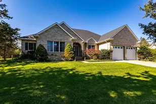 205 Northridge Dr, Oxford, OH 45056 - Photo 1