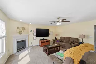 151 Arbor Glen Ct, Hamilton Township, OH 45039 - Photo 6