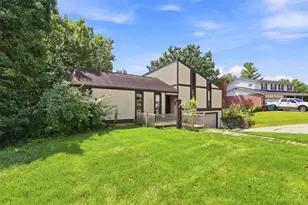 124 Fairborn Dr, Hamilton, OH 45013 - Photo 2