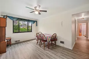 5577 Sunnywoods Ln, Green Township, OH 45239 - Photo 10