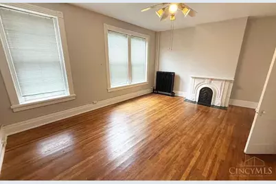 2215 Ohio Avenue, Cincinnati, OH 45219 - Photo 2