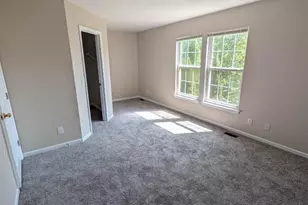 8724 Galecrest Dr, Hamilton Township, OH 45039 - Photo 14