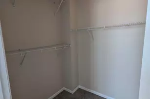 8724 Galecrest Dr, Hamilton Township, OH 45039 - Photo 24