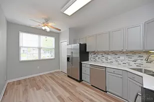 9007 Galewind Way, West Chester, OH 45069 - Photo 8