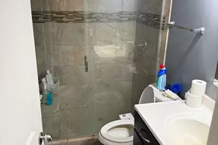 6063 Glennsbury Ct, West Chester, OH 45069 - Photo 10