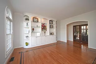 8539 Ivy Trails Dr, Anderson Township, OH 45244 - Photo 6
