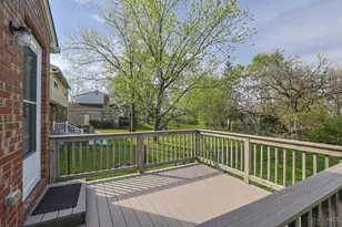 3877 Appletree Ct, Cincinnati, OH 45247 - Photo 32