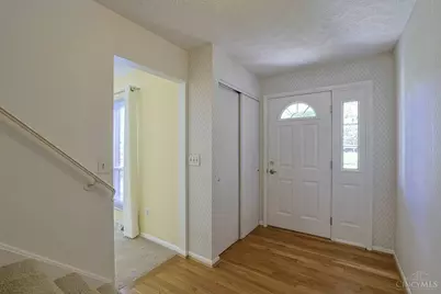 3877 Appletree Court, Cincinnati, OH 45247 - Photo 4