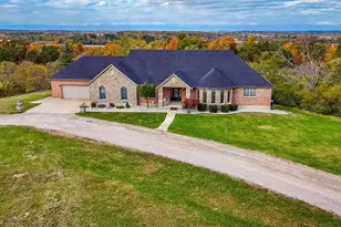 1614 Hogue Rd, Hanover Township, OH 45013 - Photo 2