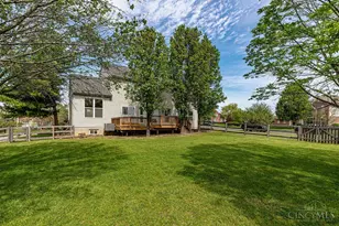 8796 Carey Woods Ln, West Chester, OH 45069 - Photo 46