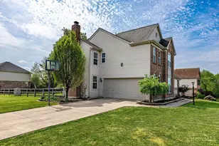 8796 Carey Woods Ln, West Chester, OH 45069 - Photo 52