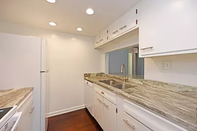 945 Parkside Place #4, Cincinnati, OH 45202 - Photo 8