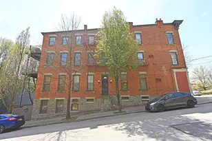 945 Parkside Pl, Cincinnati, OH 45202 - Photo 1