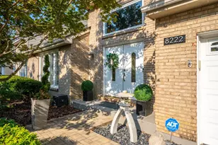 8222 Riversedge Cir, Deerfield Township, OH 45039 - Photo 2