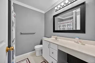 4281 Defender Dr, Colerain Township, OH 45252 - Photo 18