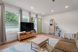 4636 Ashtree Dr, Cincinnati, OH 45223 - Photo 4