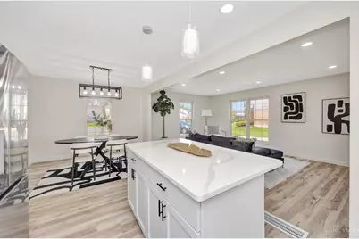 1073 Peachtree Court, Cincinnati, OH 45231 - Photo 16