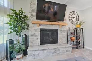 9907 Kensington Ln, Deerfield Township, OH 45040 - Photo 28