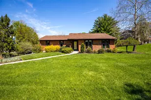 3566 Sandal Ln, Cincinnati, OH 45248 - Photo 2