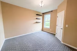 8016 Stonegate Dr, Anderson Township, OH 45255 - Photo 10