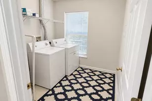 5835 Bayswater Dr, Mason, OH 45040 - Photo 20