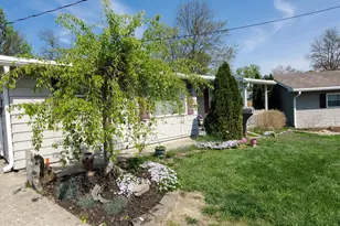 7 Apache Ct, Loveland, OH 45140 - Photo 2