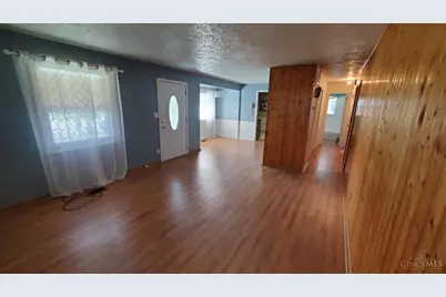 7 Apache Court, Loveland, OH 45140 - Photo 4