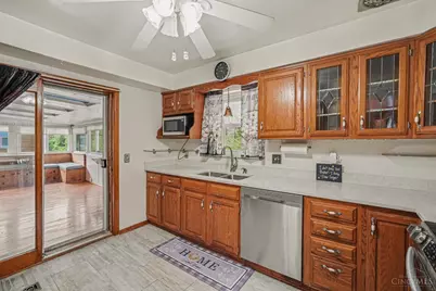 5338 Briarhill Drive, Delhi Township, OH 45238 - Photo 10