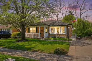 5338 Briarhill Dr, Delhi Township, OH 45238 - Photo 2