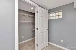 3041 Crestmoor Ln, Green Township, OH 45238 - Photo 24