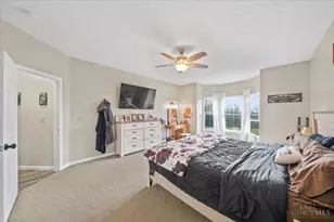 1034 Hill Top Ln, Franklin Township, OH 45120 - Photo 26