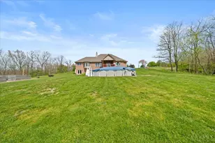 1034 Hill Top Ln, Franklin Township, OH 45120 - Photo 48