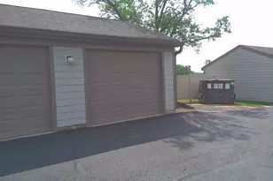 8879 Eagleview Dr, West Chester, OH 45069 - Photo 4