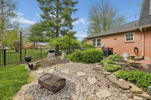 573 Pepper Ridge Rd, Union Township, OH 45244 - Photo 32