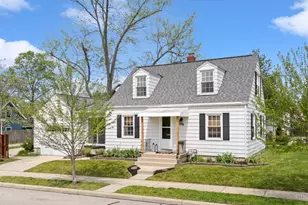 115 Maple Ave, Lebanon, OH 45036 - Photo 1