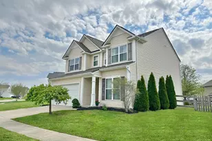 292 Hennepin Dr, Hamilton Township, OH 45039 - Photo 2