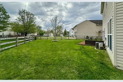 292 Hennepin Drive, Hamilton Township, OH 45039 - Photo 36