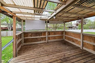 9925 Grasscreek Ct, Cincinnati, OH 45231 - Photo 32