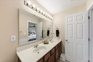 7827 Highbrook Dr, Hamilton Township, OH 45039 - Photo 28