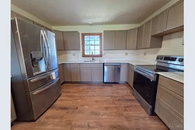 7001 Ghormley Road, Wayne Twp, OH 45123 - Photo 18