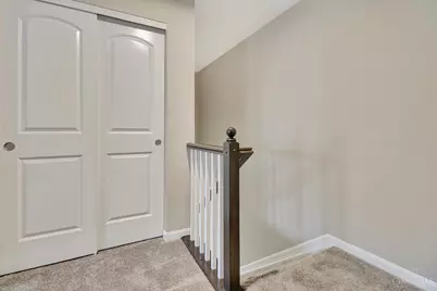 5872 Parkview Lane #304, Miami Township, OH 45150 - Photo 4