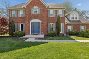 1129 Avalon Dr, Hamilton Township, OH 45039 - Photo 2