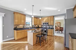 5558 Eden Ridge Dr, Cincinnati, OH 45247 - Photo 8