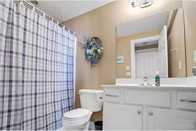5558 Eden Ridge Drive, Cincinnati, OH 45247 - Photo 30