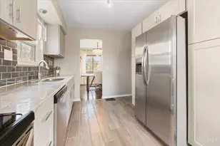 6607 Plainfield Rd, Silverton, OH 45236 - Photo 14