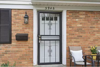 3946 S Fordham Place, Silverton, OH 45213 - Photo 8