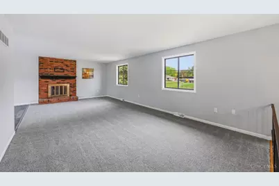 3647 E Galbraith Road, Amberley, OH 45236 - Photo 6
